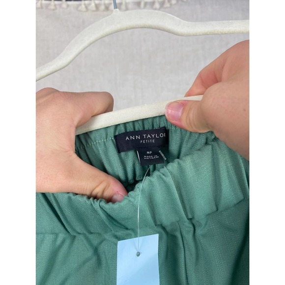 Ann Taylor The Petite Green Sailor Shorts Size MP - Picture 10 of 10